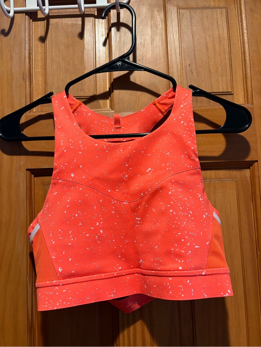 Brooks 3 Pocket Sports Bra